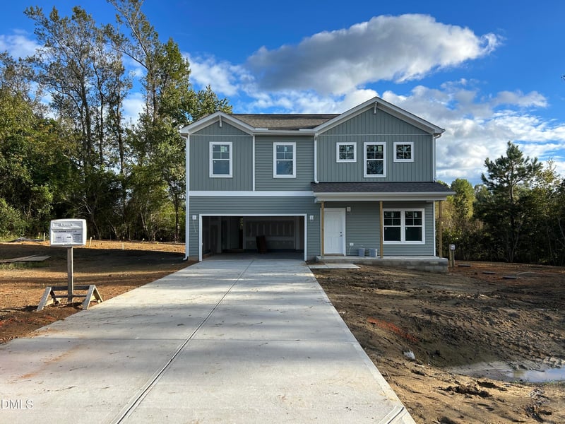 155 Oak Meadow Ln, Angier, NC 27501