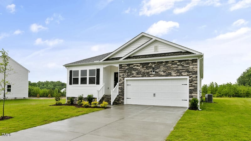 155 Scenic Rock Dr, Youngsville, NC 27596