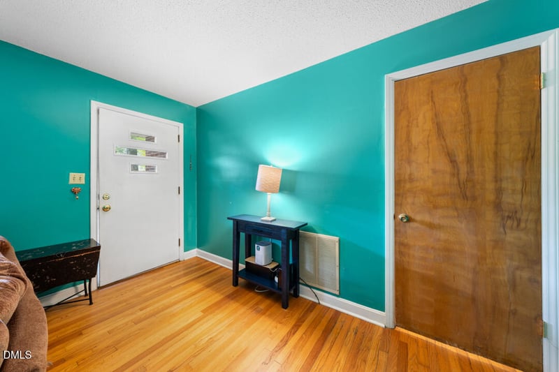 155 Smith Dr, Durham, NC 27712