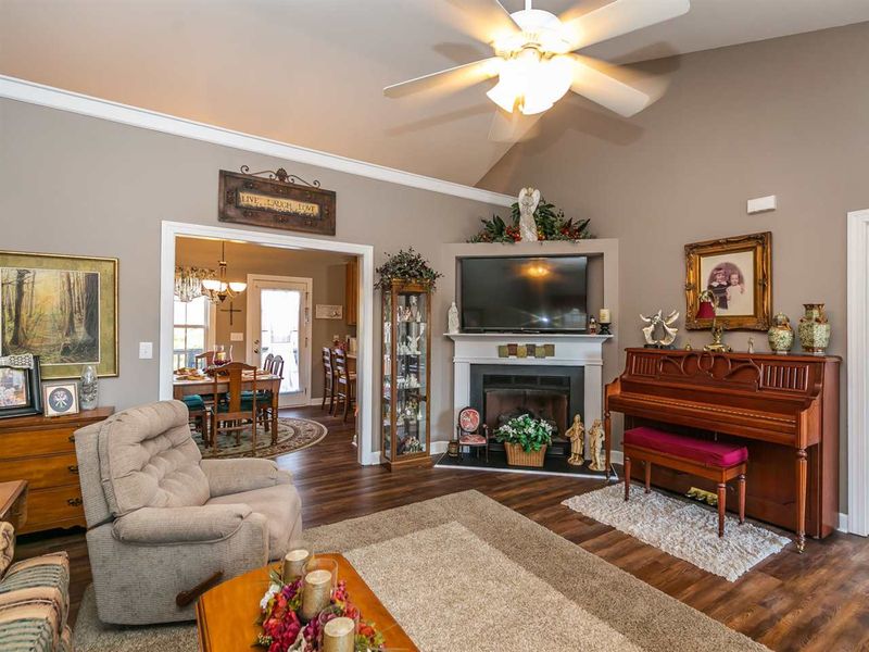 155 Yuma Dr, Louisburg, NC 27549