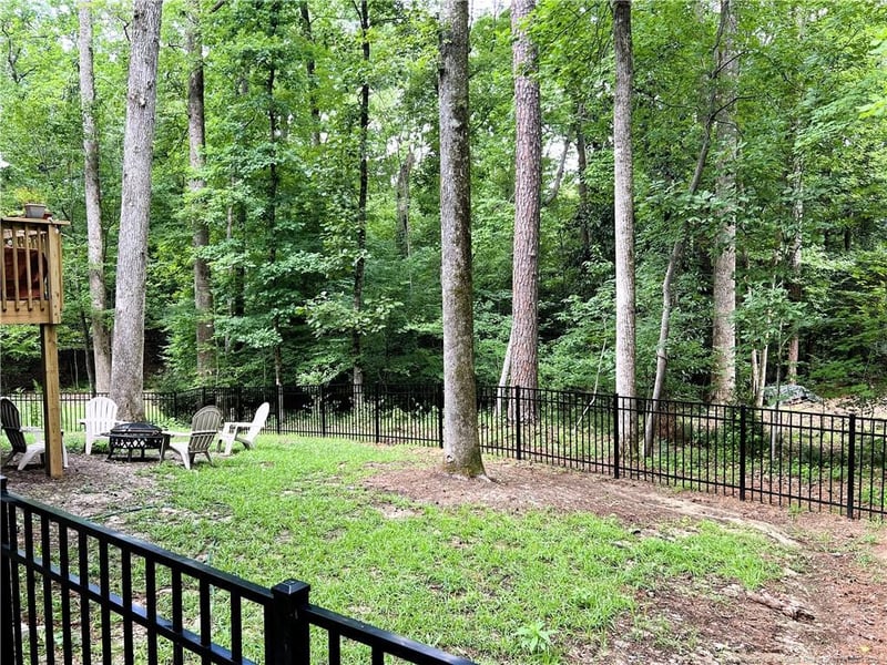 1551 Kentucky Ave, Sanford, NC 27332