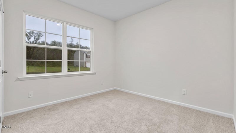 1552 Aberdeen Dr, Mebane, NC 27302
