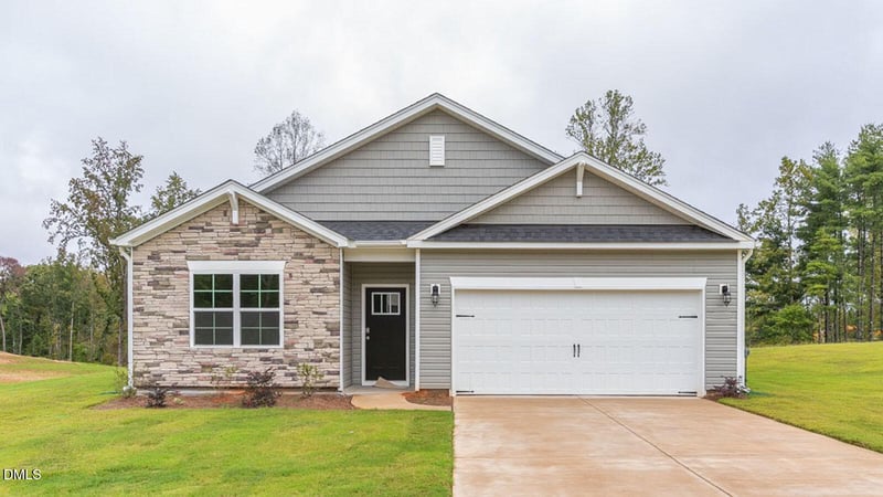 1552 Aberdeen Dr, Mebane, NC 27302