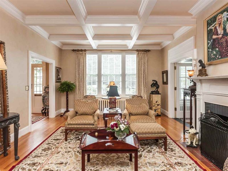 1553 Carr, Raleigh, NC 27608