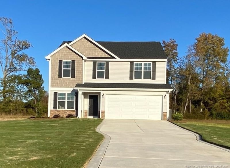 1553 Percheron Pa, Fayetteville, NC 28312
