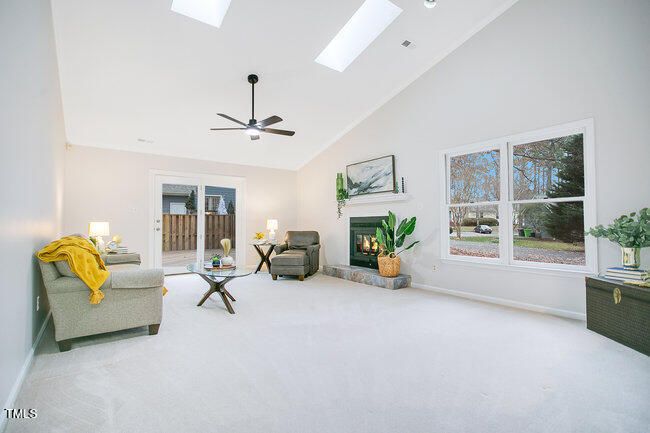 1554 Laureldale Dr, Raleigh, NC 27609