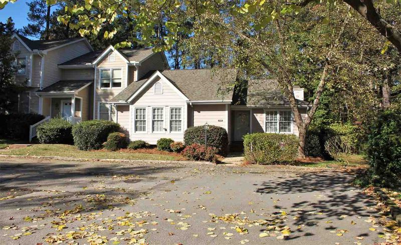 1555 Hemphill Dr, Raleigh, NC 27609