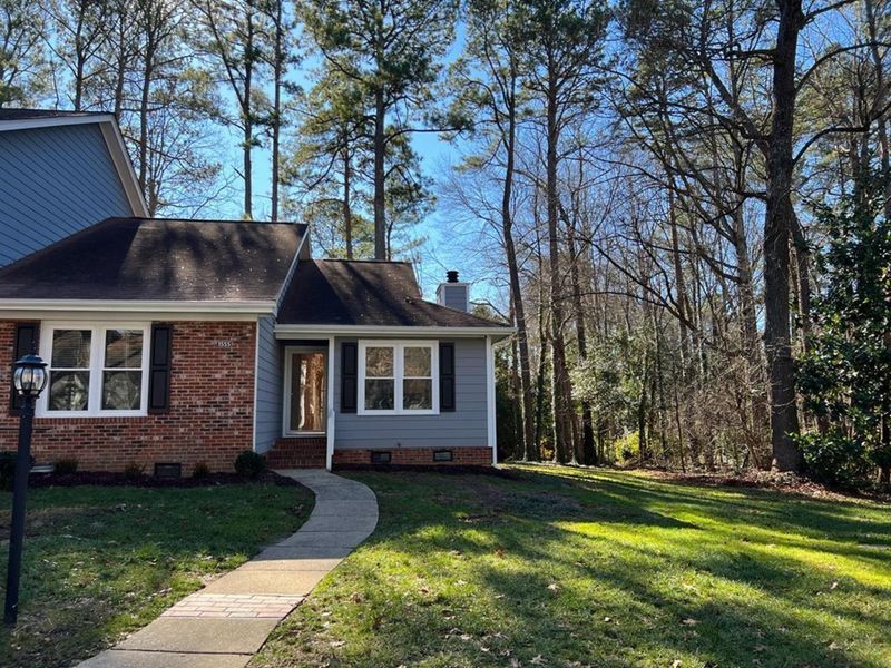1555 Laureldale Dr, Raleigh, NC 27609