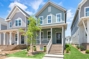 1556 Piney Falls Dr, Wendell, NC 27591