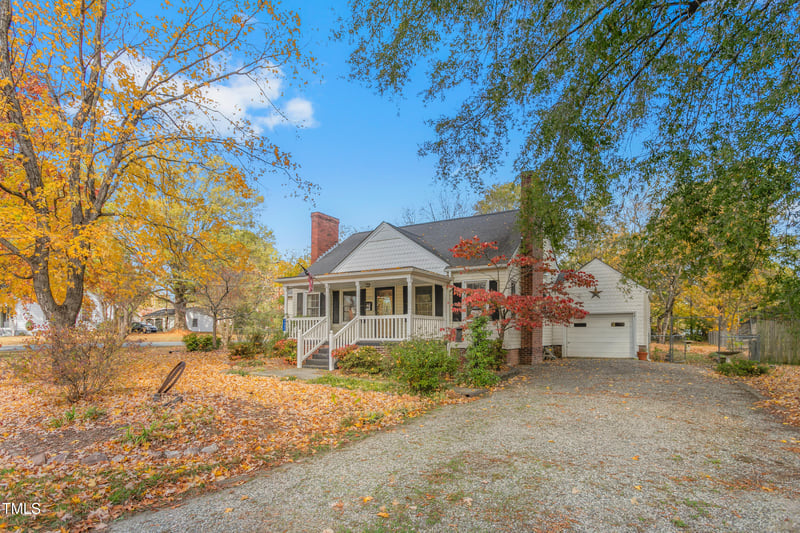 1557 Granville St, Burlington, NC 27215