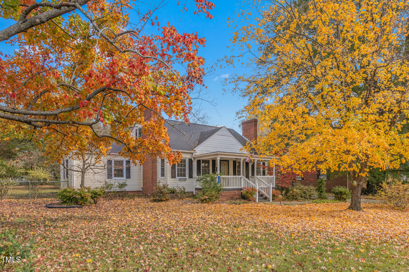 1557 Granville St, Burlington, NC 27215