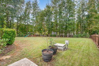 1559 Upchurch Woods Dr, Raleigh, NC 27603