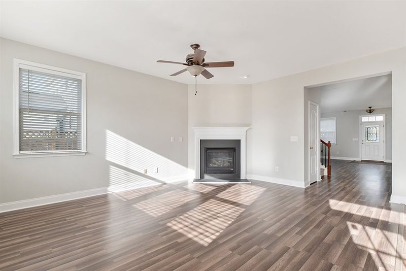 156 Averasboro Dr, Clayton, NC 27520