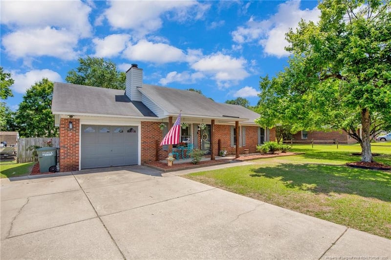 156 Barefoot Rd, Fayetteville, NC 28306