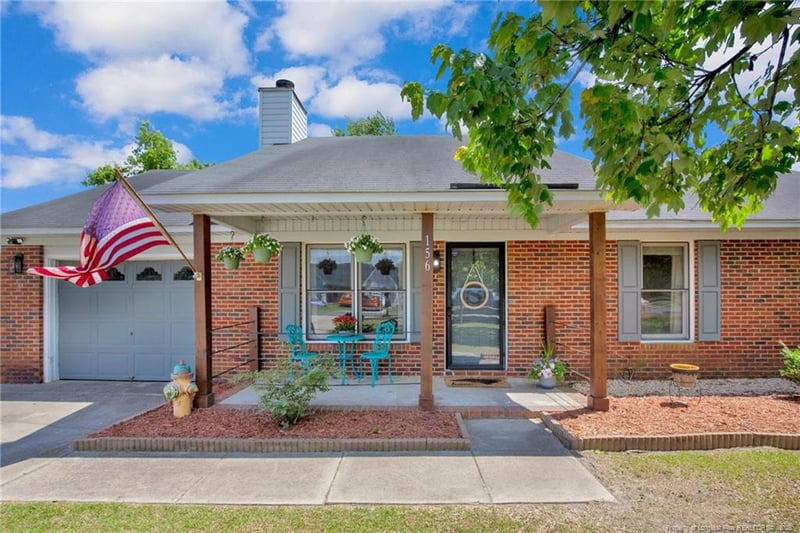 156 Barefoot Rd, Fayetteville, NC 28306