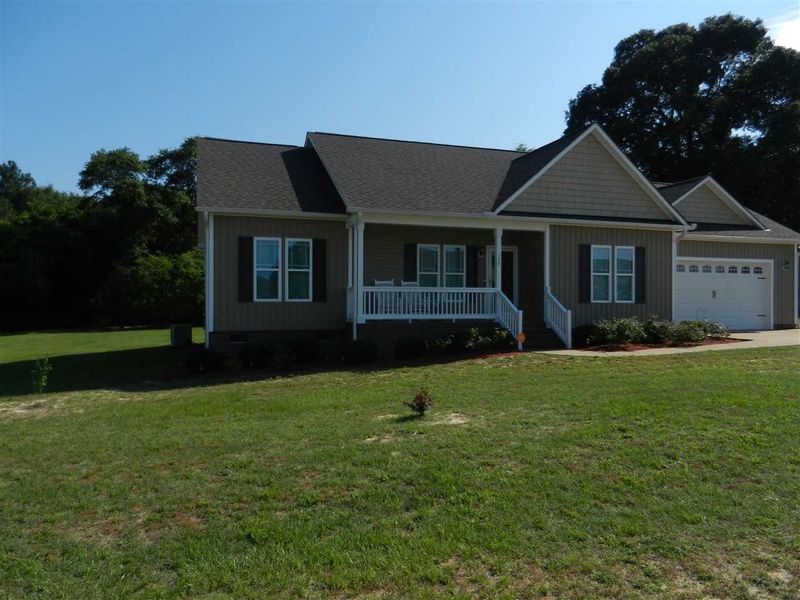156 Beasley Estates Dr, Benson, NC 27504