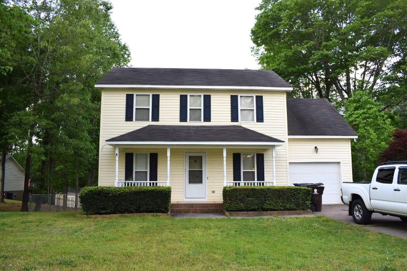 156 Brookfield Cir, Sanford, NC 27330