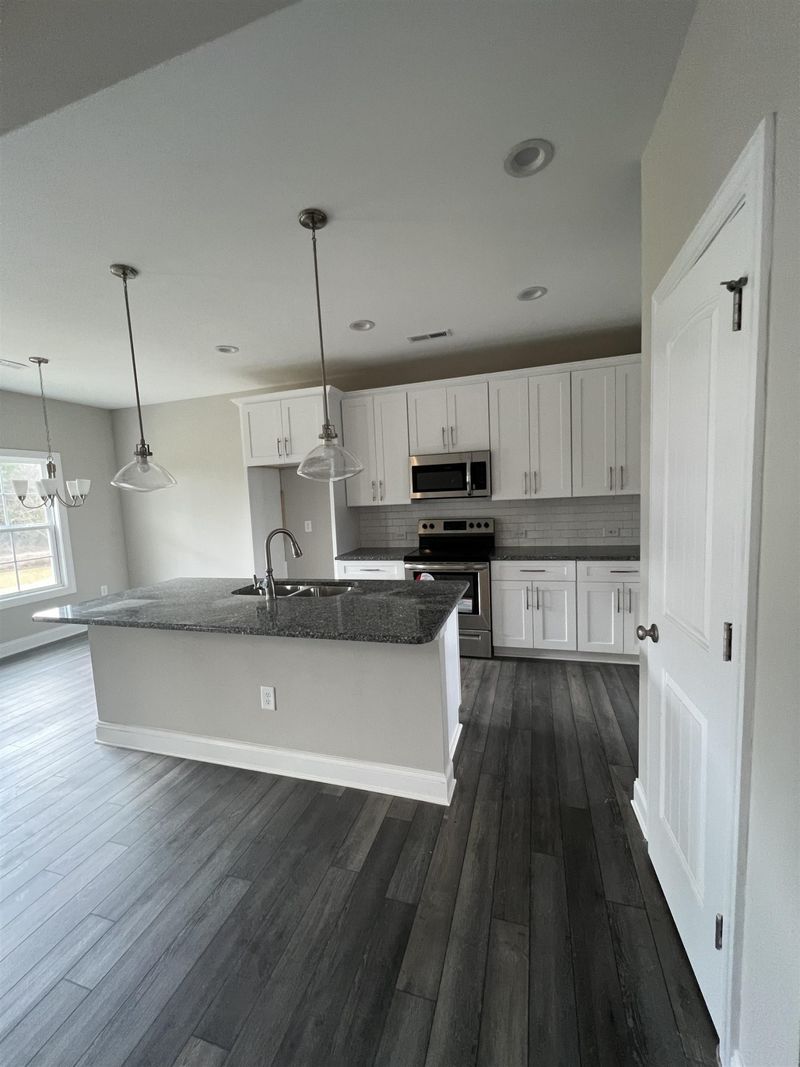156 Hanover Ct, Clayton, NC 27527