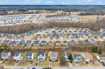 156 Haywood Ln, Clayton, NC 27527