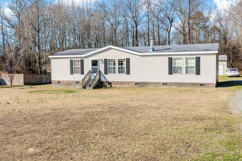 156 Jon Dr, Smithfield, NC 27577