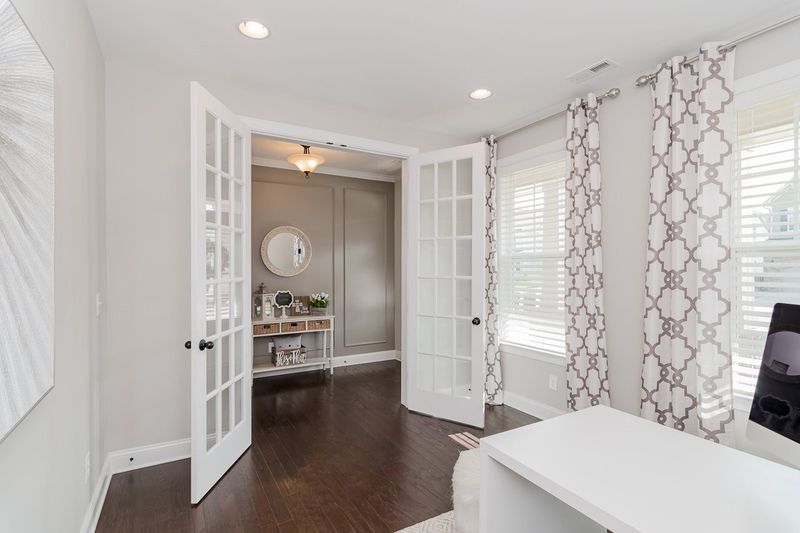 156 Martingale Dr, Holly Springs, NC 27540