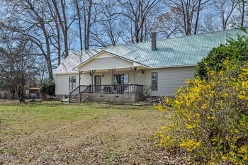 156 Meronies Church Rd, Bear Creek, NC 27207