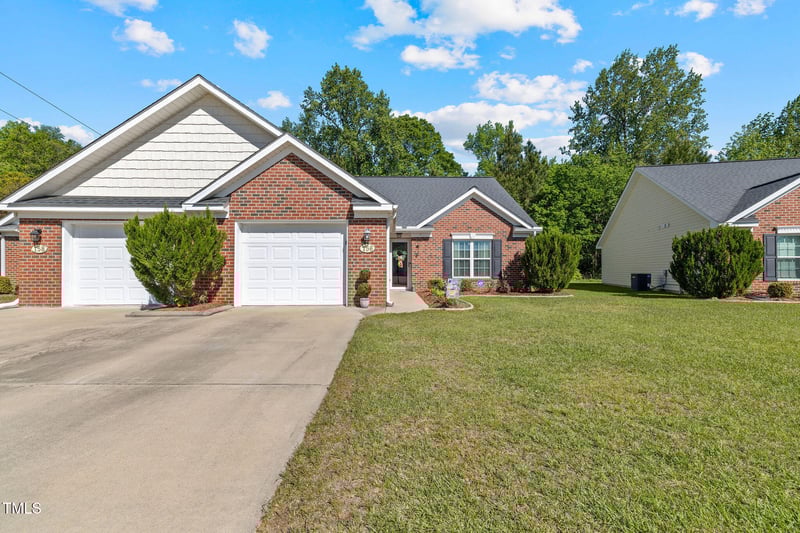 156 Oxford Dr, Goldsboro, NC 27534