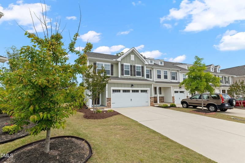 156 Sears Ridge Ln, Morrisville, NC 27560