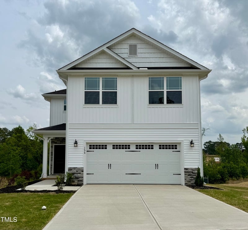 156 Southern Estates Dr, Sanford, NC 27330