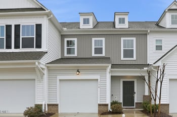 156 Willow Green Dr, Clayton, NC 27527