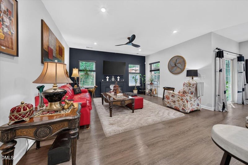 1560 Crimson Leaf Ln, Wake Forest, NC 27587