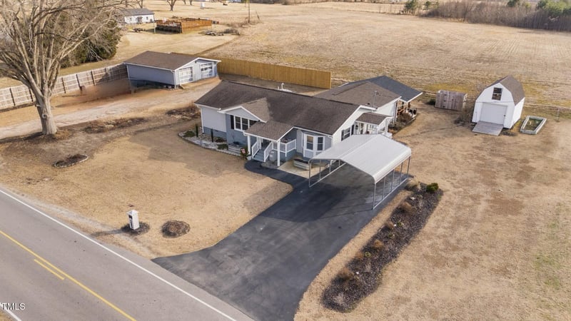 1560 S Hollybrook Rd, Wendell, NC 27591