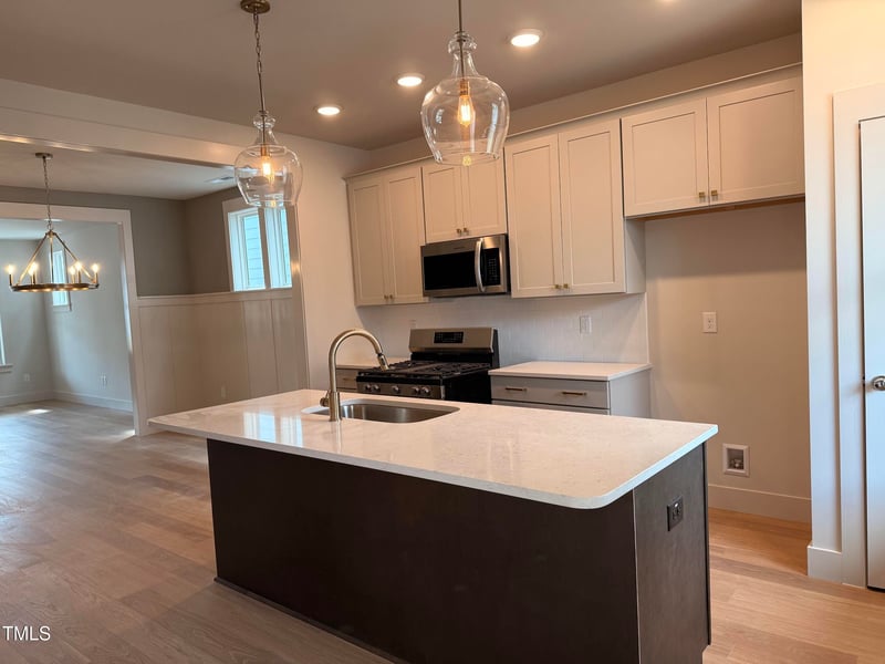 1560 Piney Falls Dr, Wendell, NC 27591