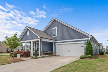 1560 White Admiral St, Fuquay Varina, NC 27526