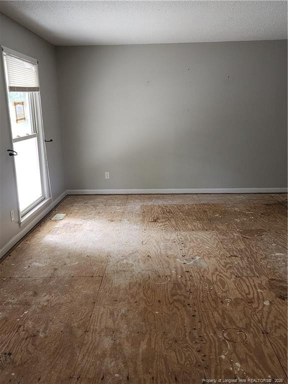 1563 Boros Dr, Fayetteville, NC 28303