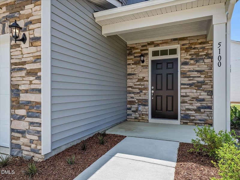 1565 Briar Brook Ln, Zebulon, NC 27597