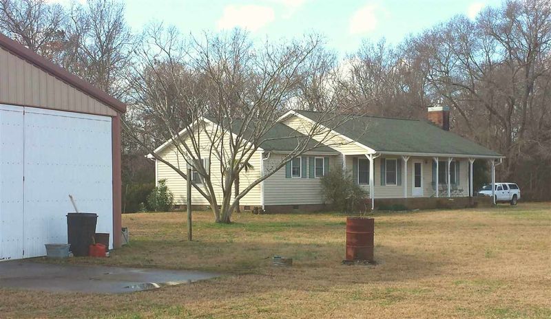 1565 Crantock Rd, Smithfield, NC 27577