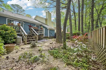 1565 Laureldale Dr, Raleigh, NC 27609