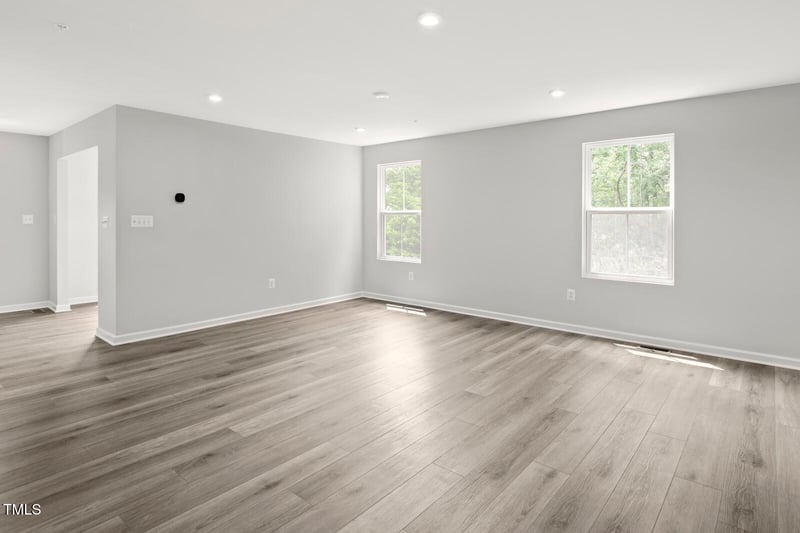 1568 Ivy Meadows Ln, Zebulon, NC 27597