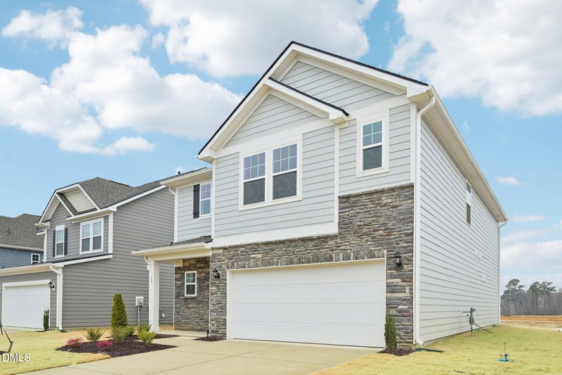 1569 Briar Brook Ln, Zebulon, NC 27597