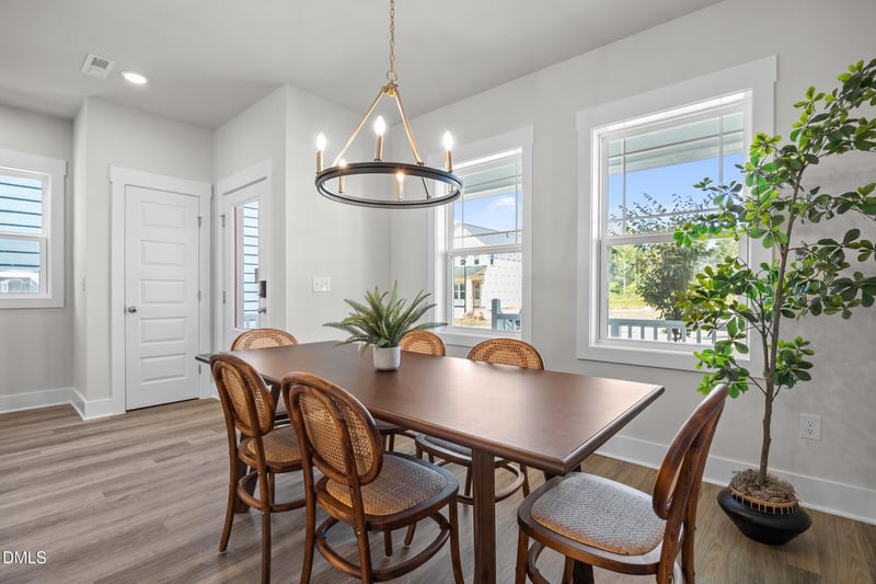 1569 Piney Falls Dr, Wendell, NC 27591