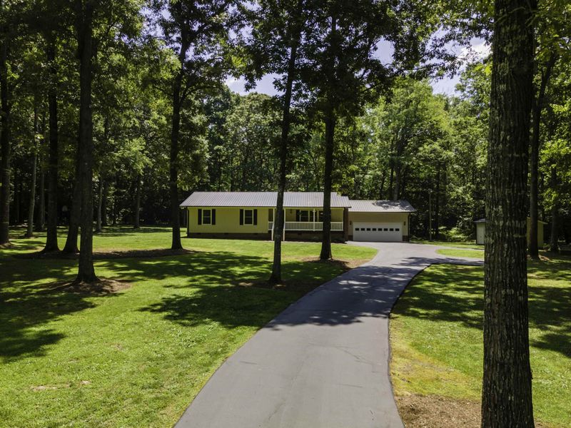 157 Cardinal Ct, Pittsboro, NC 27312
