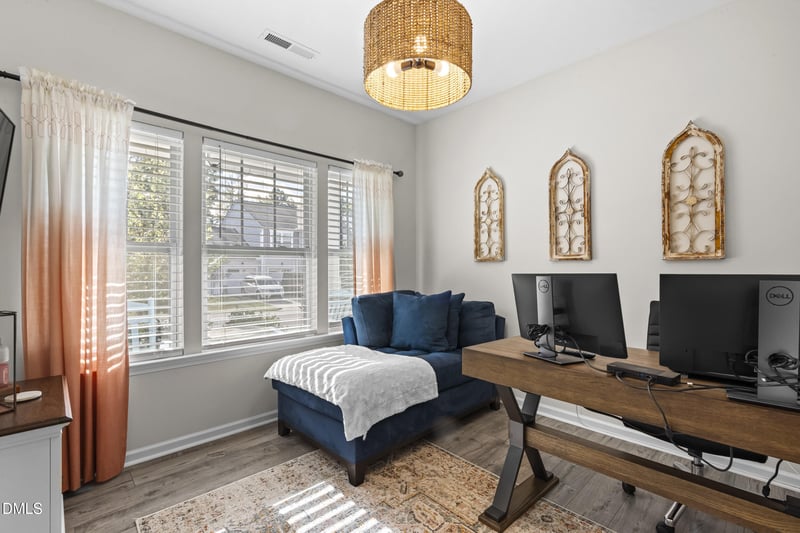 157 Curling Creek Dr, Clayton, NC 27527