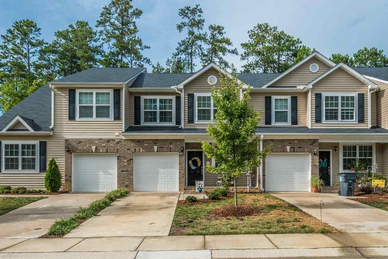 157 Florians Dr, Holly Springs, NC 27540