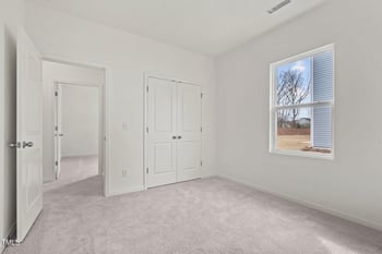 157 Gladstone Loop Dr, Clayton, NC 27520