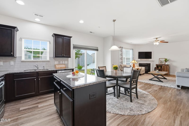 157 Great White Way, Clayton, NC 27527