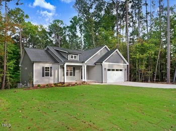 157 Gumtop Dr, Zebulon, NC 27597