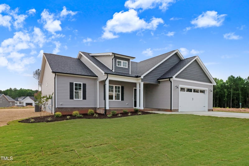 157 Gumtop Dr, Zebulon, NC 27597