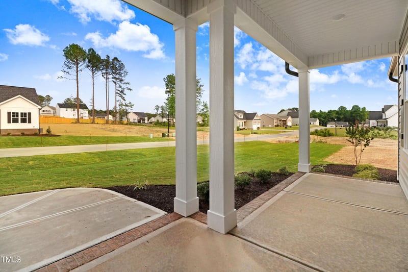 157 Gumtop Dr, Zebulon, NC 27597