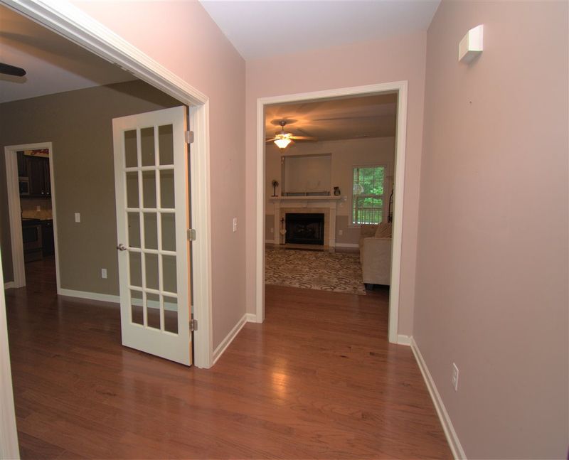 157 Hickory Nut Dr, Smithfield, NC 27577